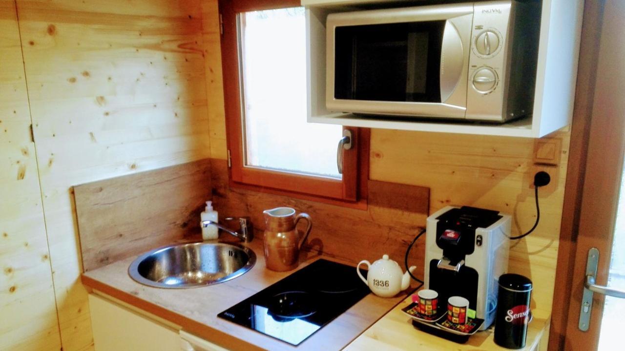 Nimes En Garrigues Bed & Breakfast Екстериор снимка