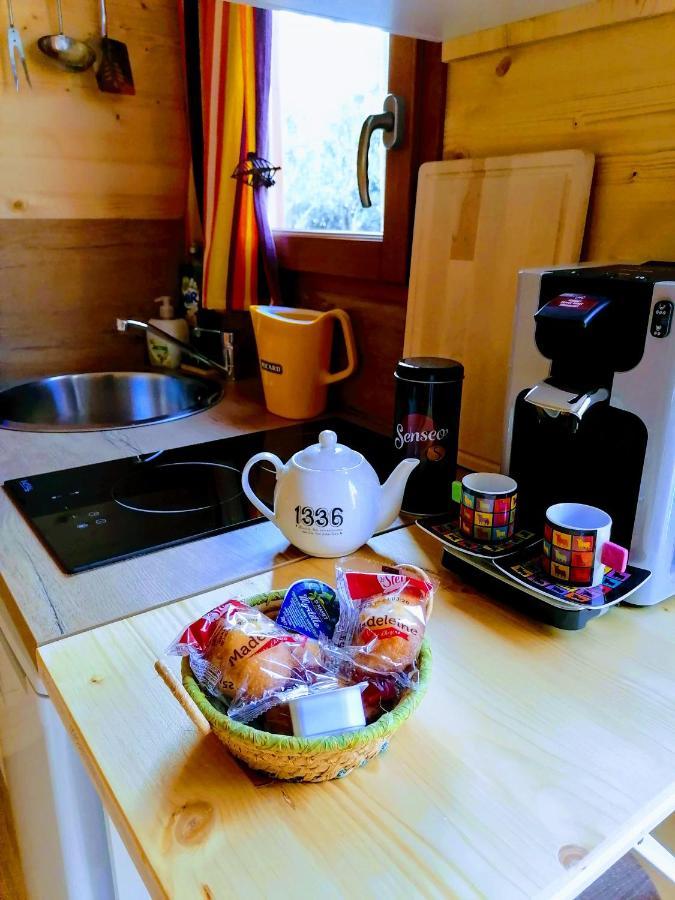 Nimes En Garrigues Bed & Breakfast Екстериор снимка
