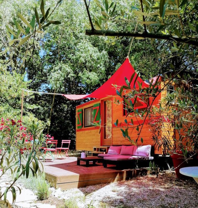 Nimes En Garrigues Bed & Breakfast Екстериор снимка